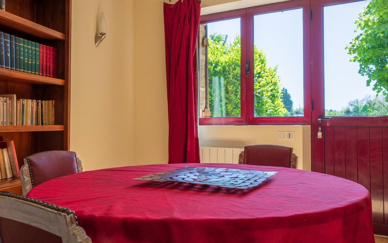 Domaine Des Ormeaux Villa Ajat Dış mekan fotoğraf